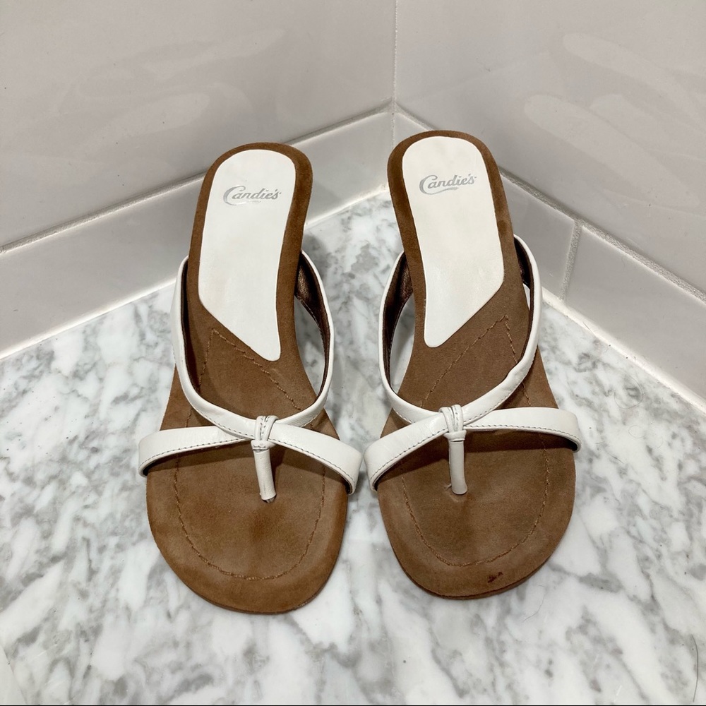 Short heel sandals